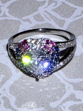 Beautiful Heart Ring Size 7